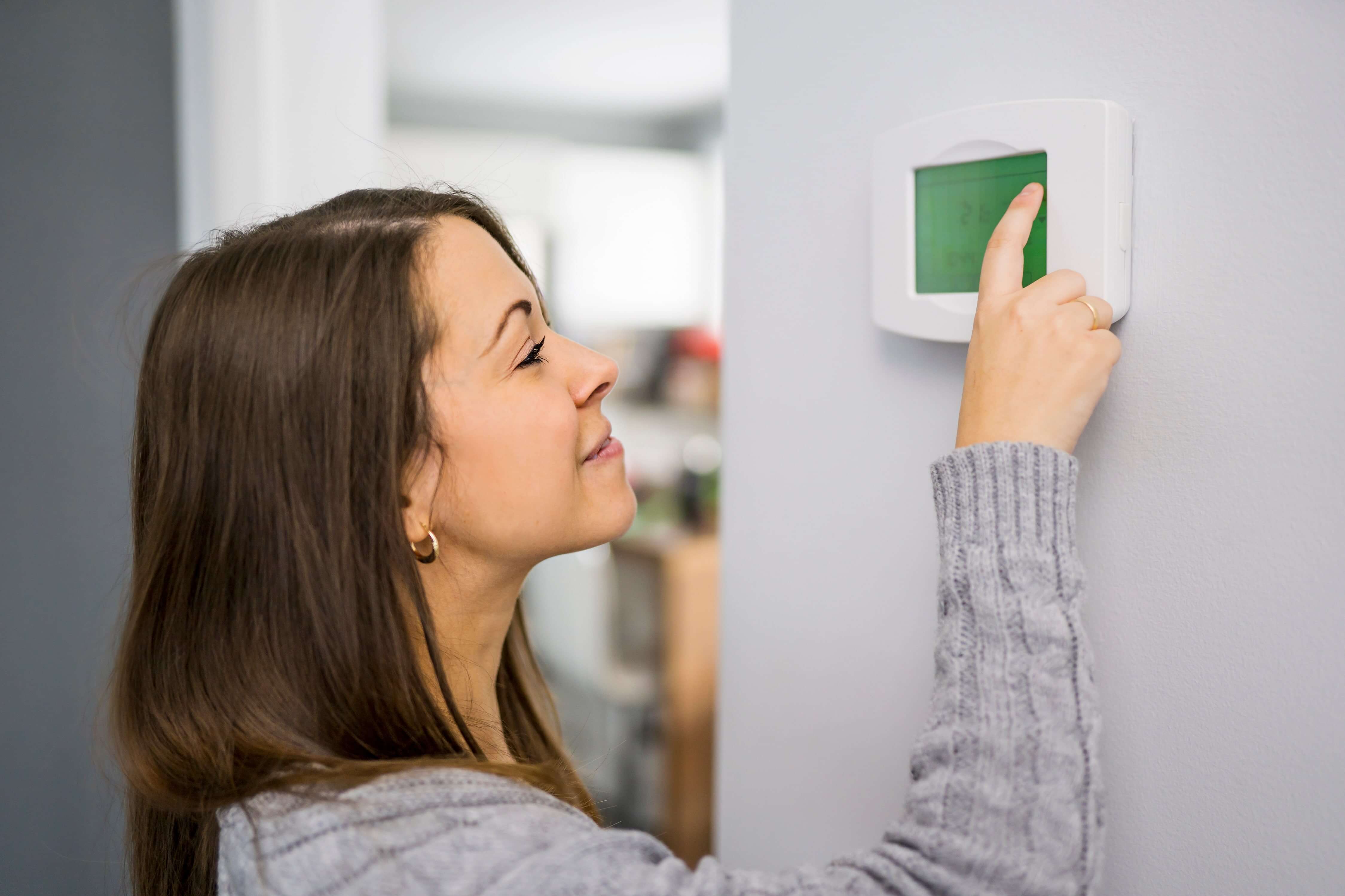 maintain a minimal temperature