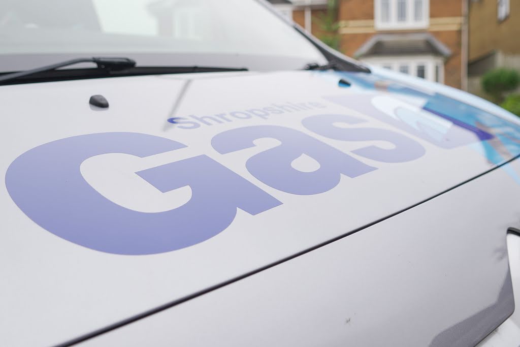 Photo of Shropshire Gas logo on bonnet of a van